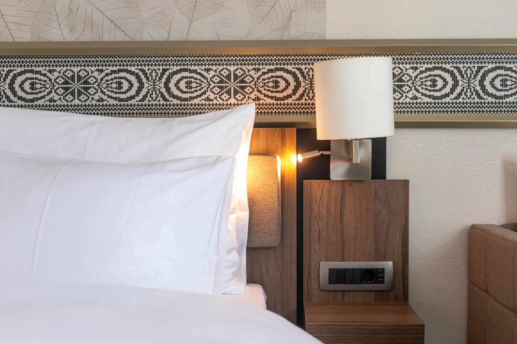 Hotel Crystal Wellness & Spa Superior Sovata Bagian luar foto