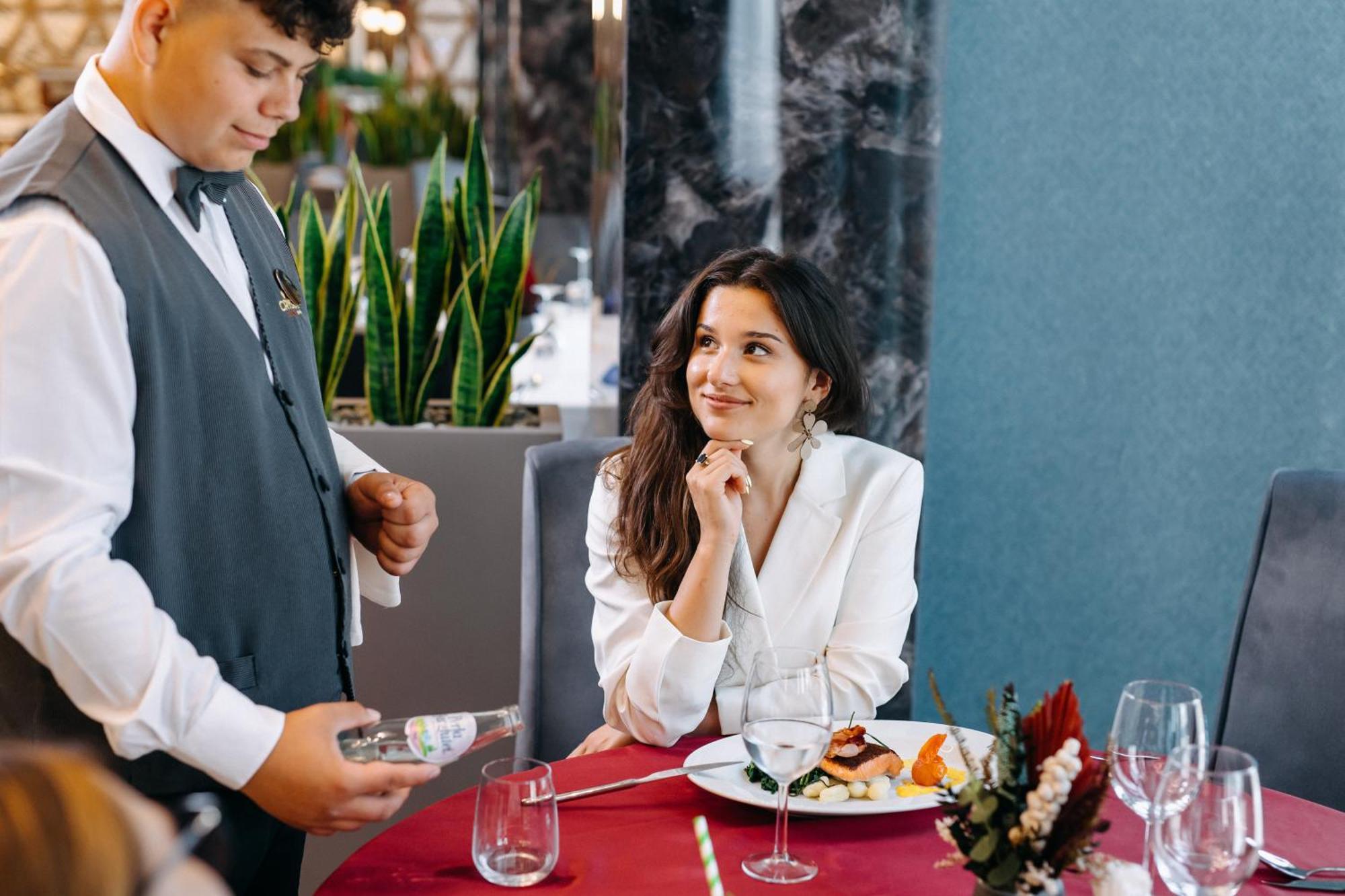 Hotel Crystal Wellness & Spa Superior Sovata Bagian luar foto