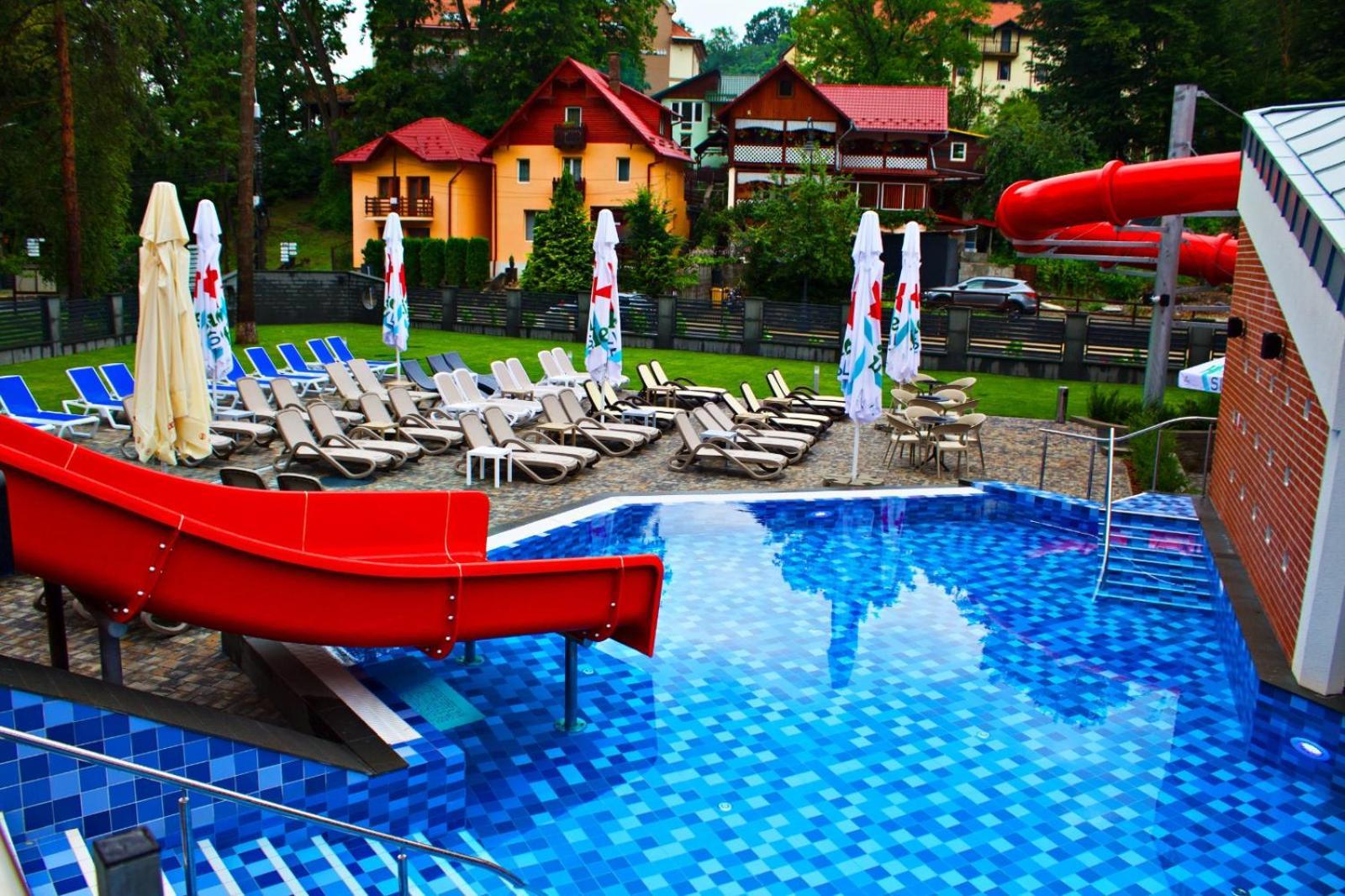 Hotel Crystal Wellness & Spa Superior Sovata Bagian luar foto