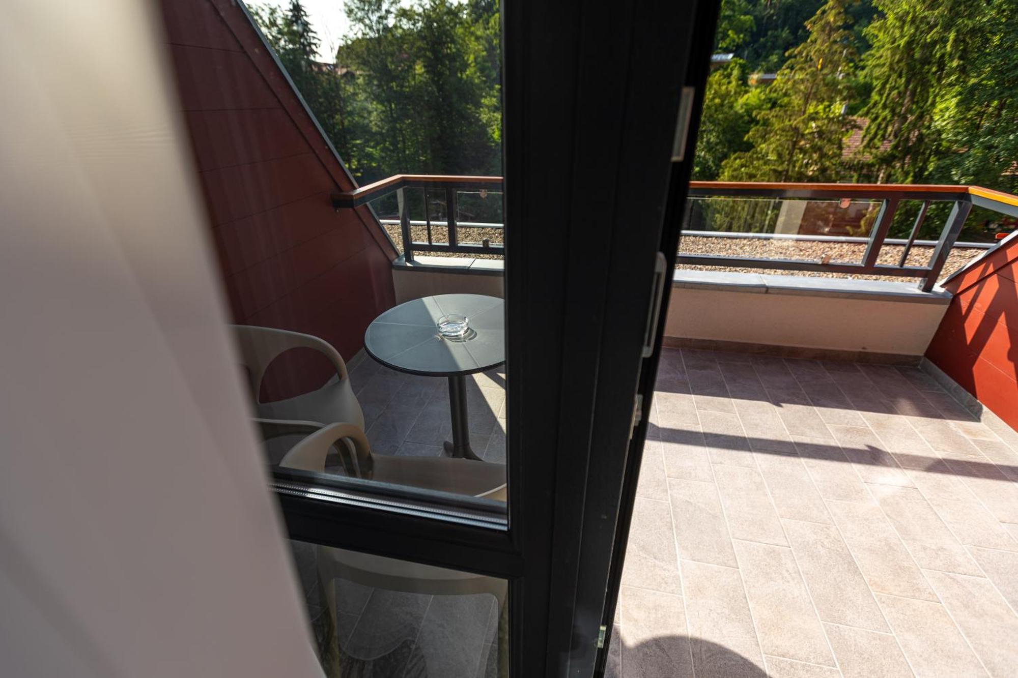 Hotel Crystal Wellness & Spa Superior Sovata Bagian luar foto