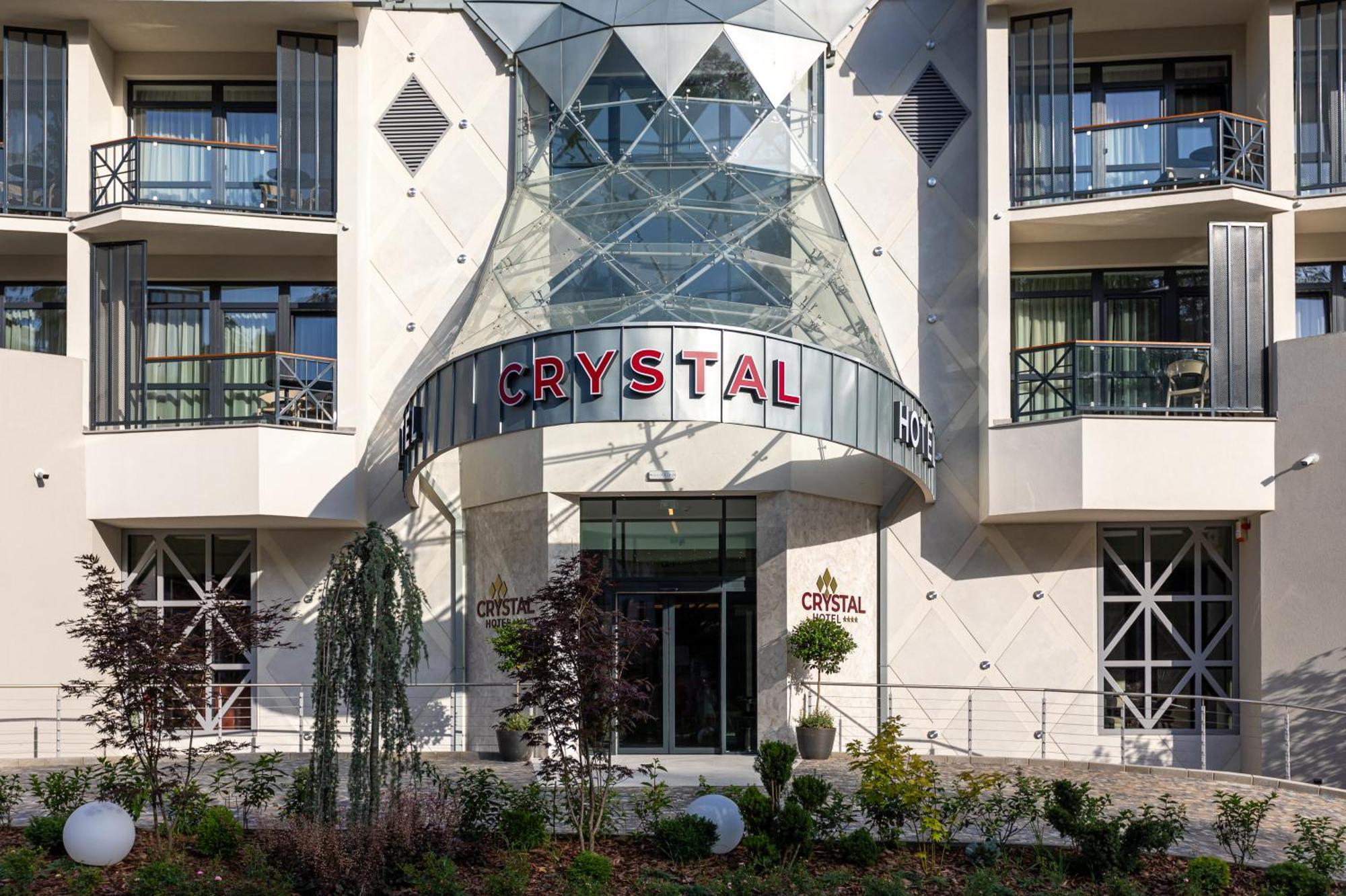 Hotel Crystal Wellness & Spa Superior Sovata Bagian luar foto