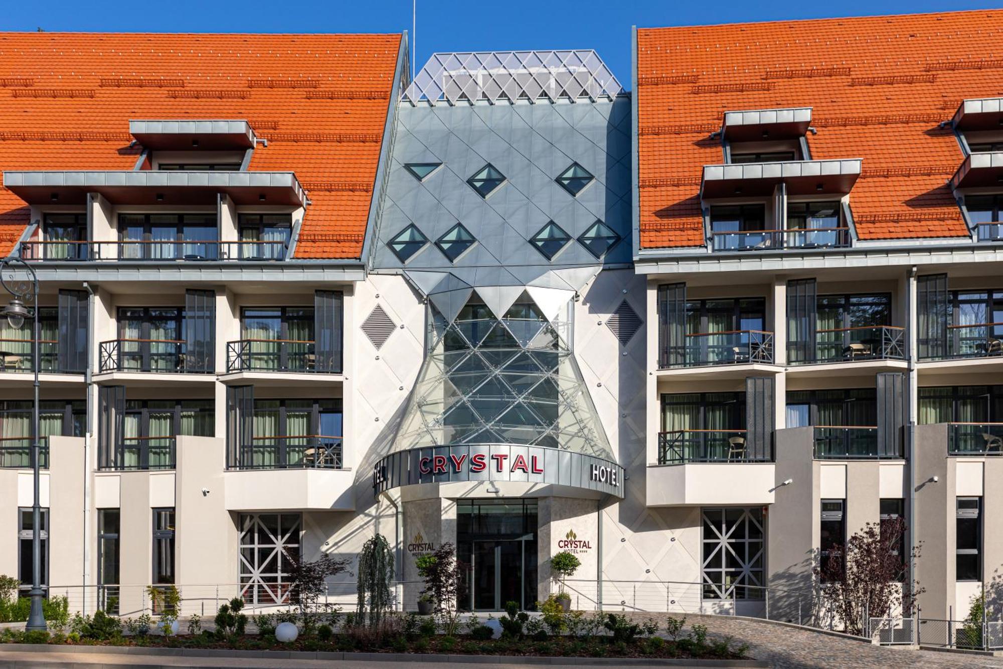 Hotel Crystal Wellness & Spa Superior Sovata Bagian luar foto
